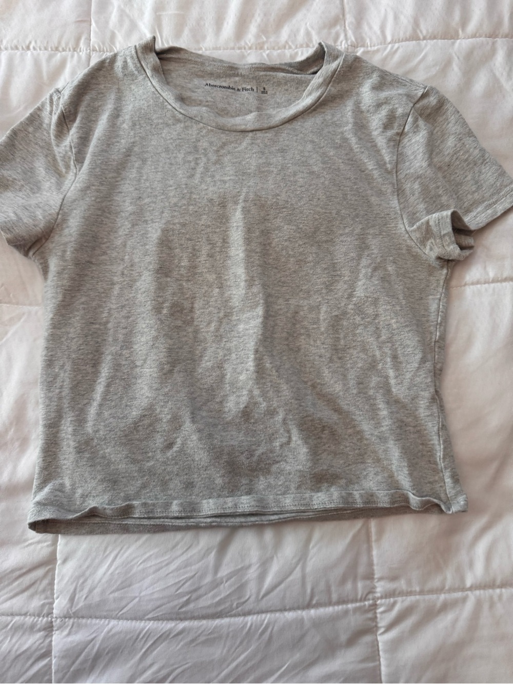 Abercrombie cropped t shirt